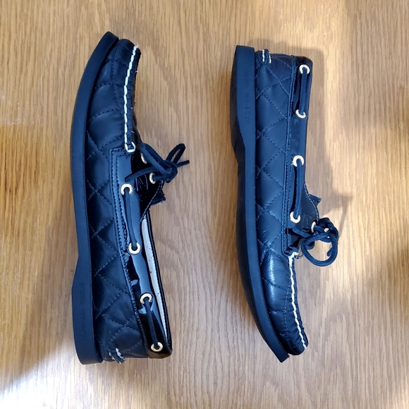 sperry topsider women's size 9 black genuine leather quilted flat. - Picture 3 of 5